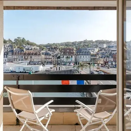 Bel 2 Pieces Avec Balcon, A 2 Min De La Gare - Fr-1-712-75 Deauville